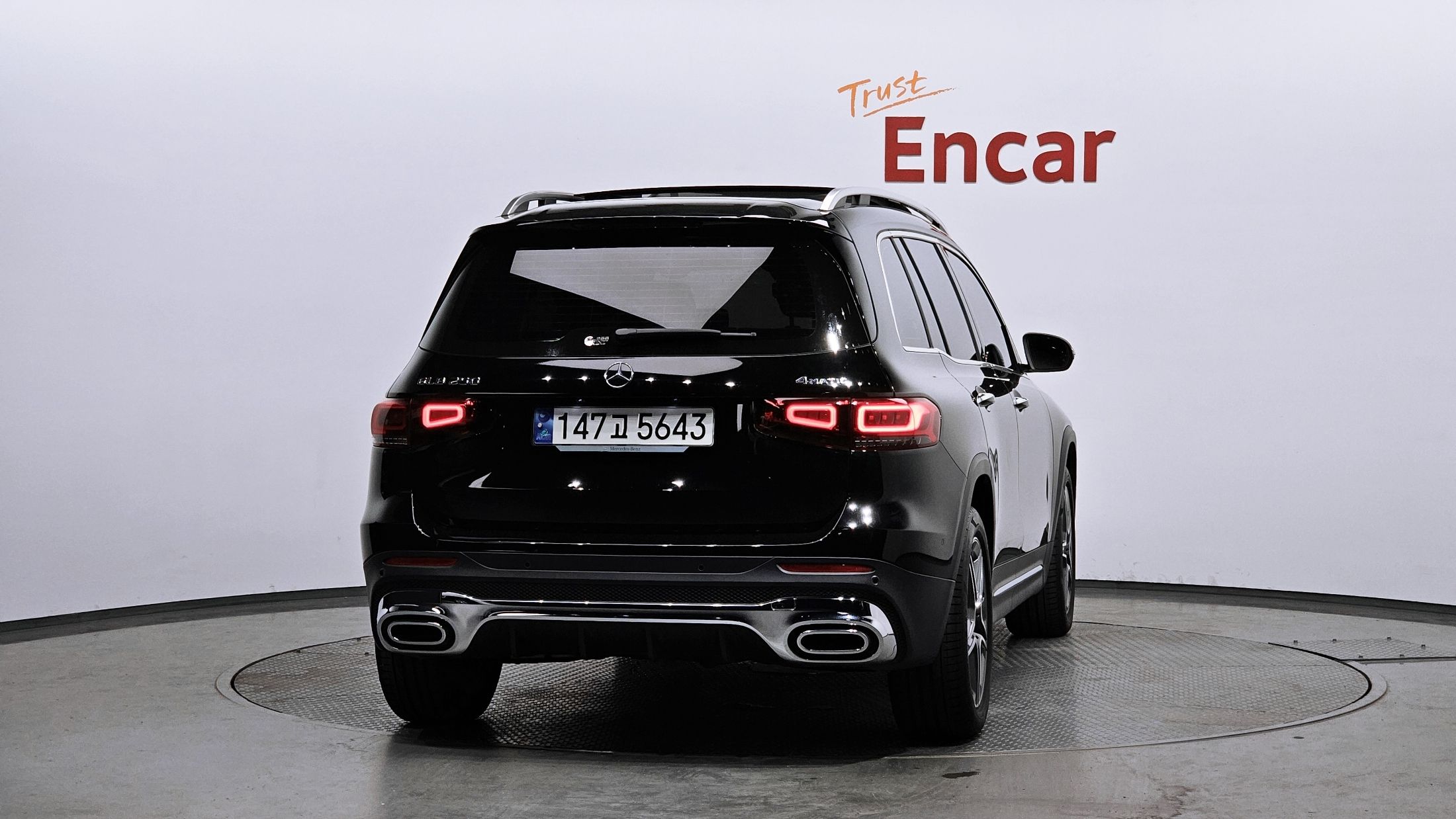 MERCEDES BENZ GLB-CLASS X247 2023