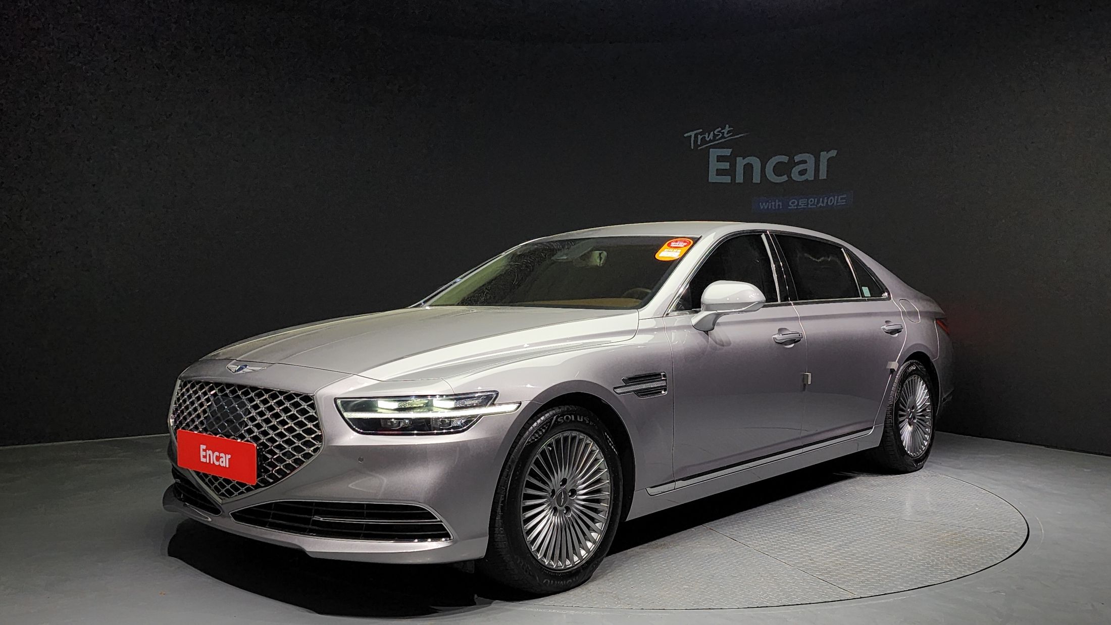 GENESIS G90