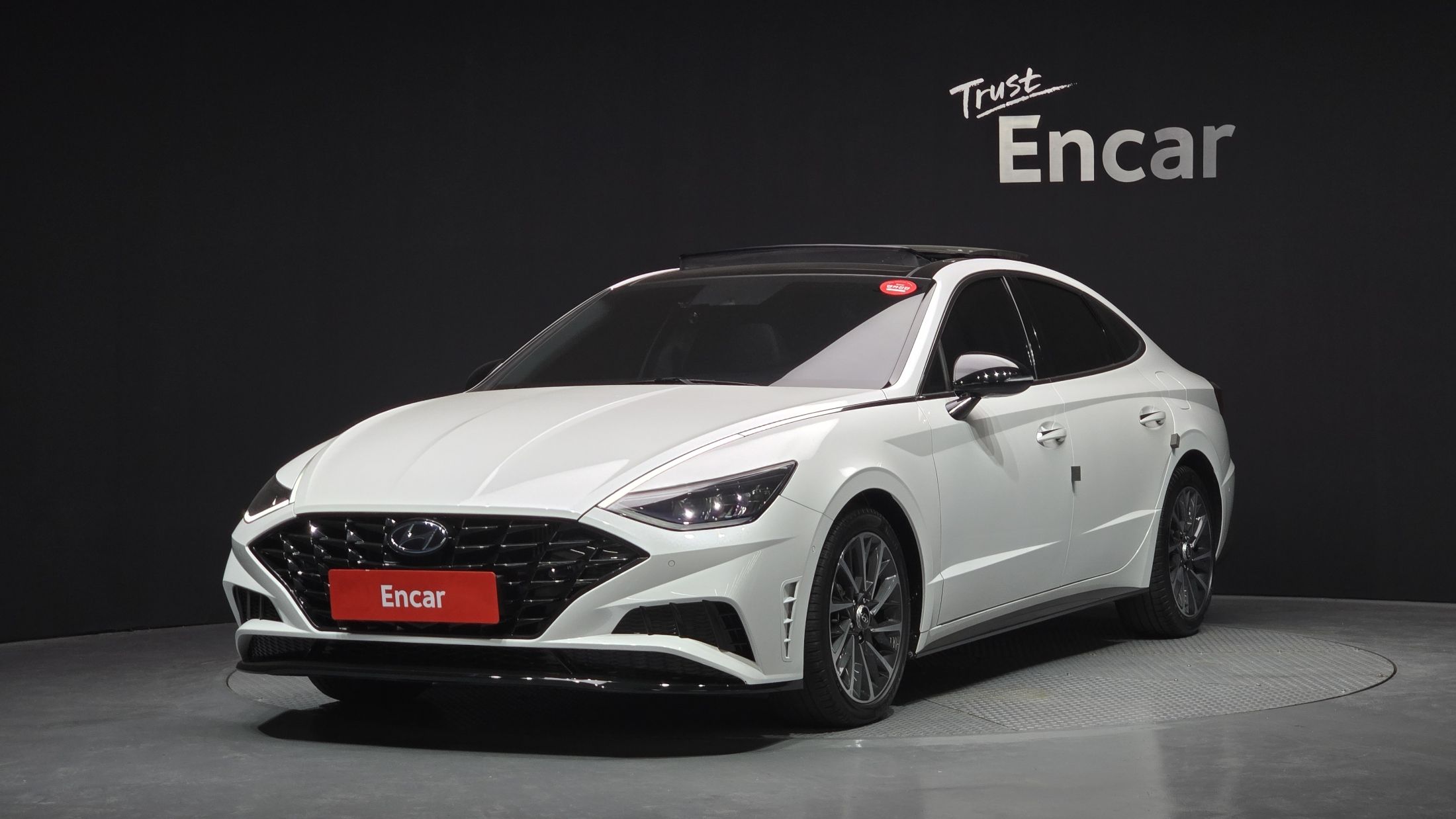 HYUNDAI SONATA DN8