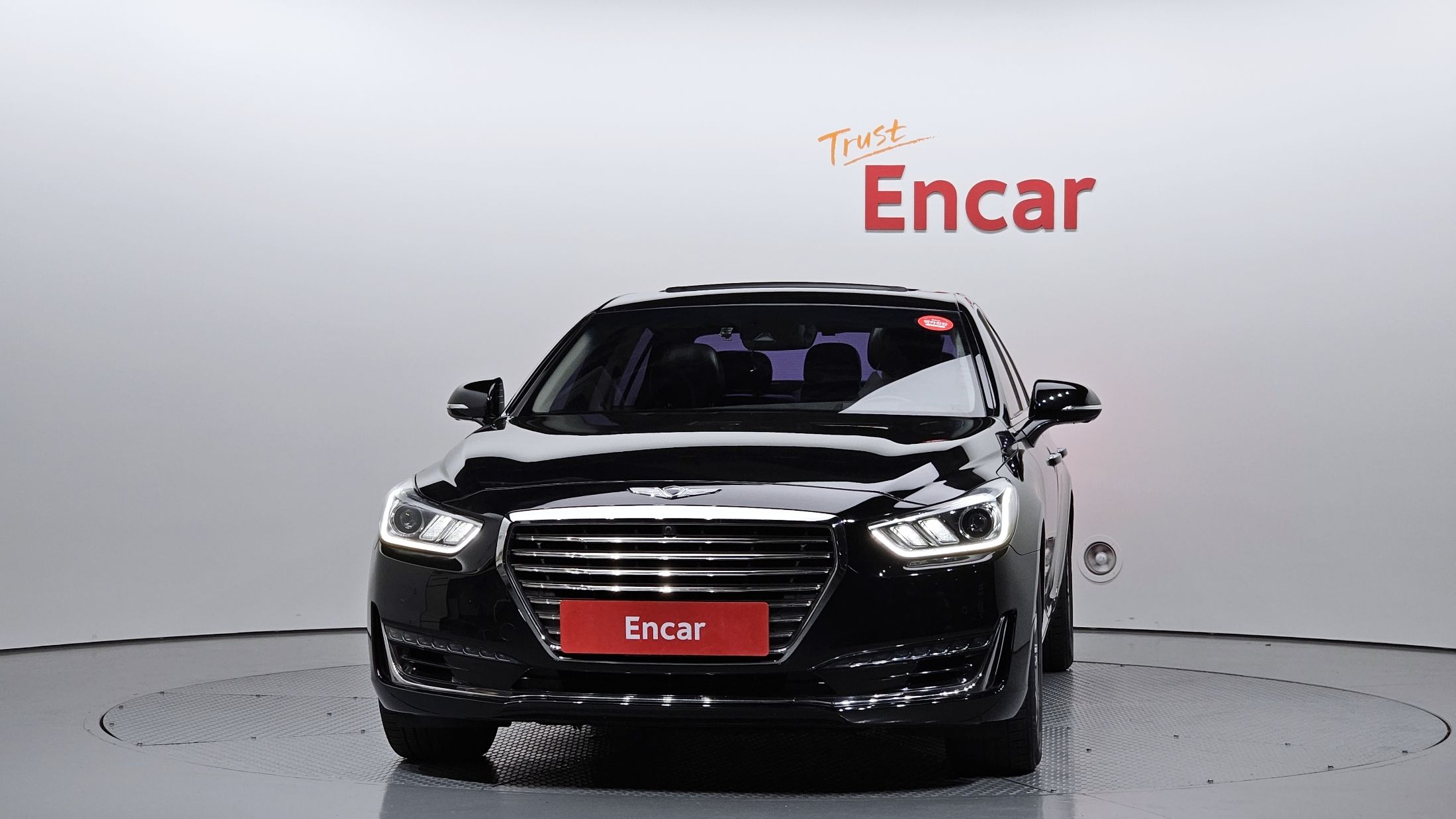 GENESIS EQ900 2016