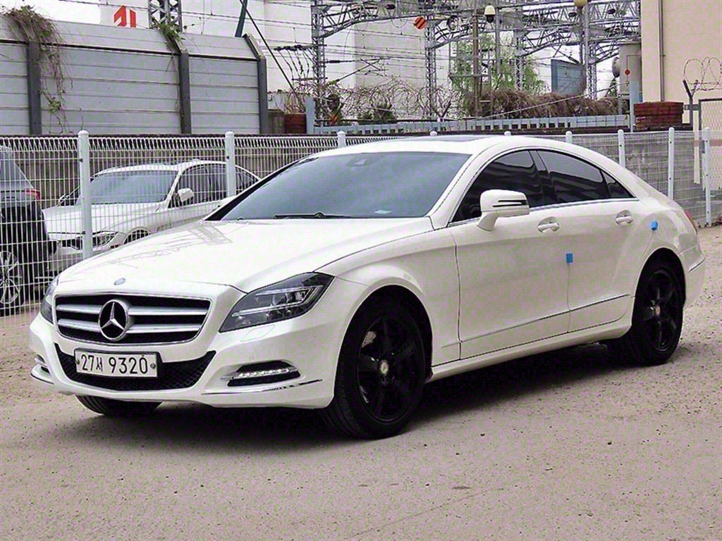 MERCEDES BENZ CLS-CLASS W218