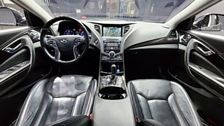 HYUNDAI GRANDEUR HG 2016