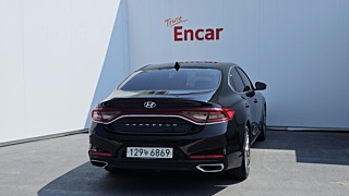HYUNDAI GRANDEUR IG 2016