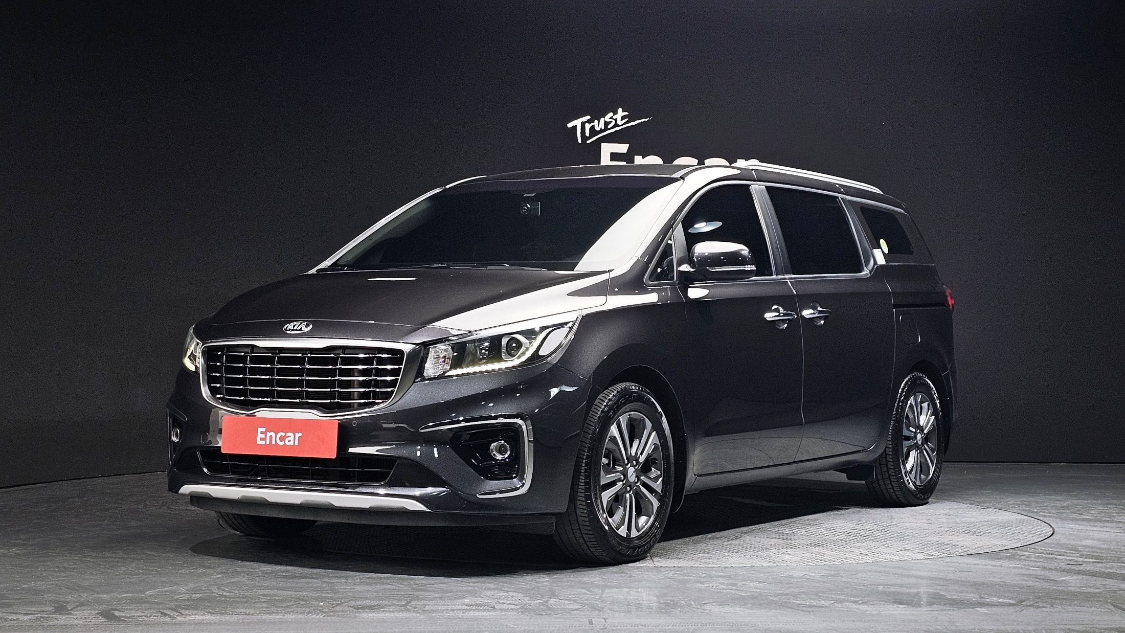 KIA CARNIVAL 2020