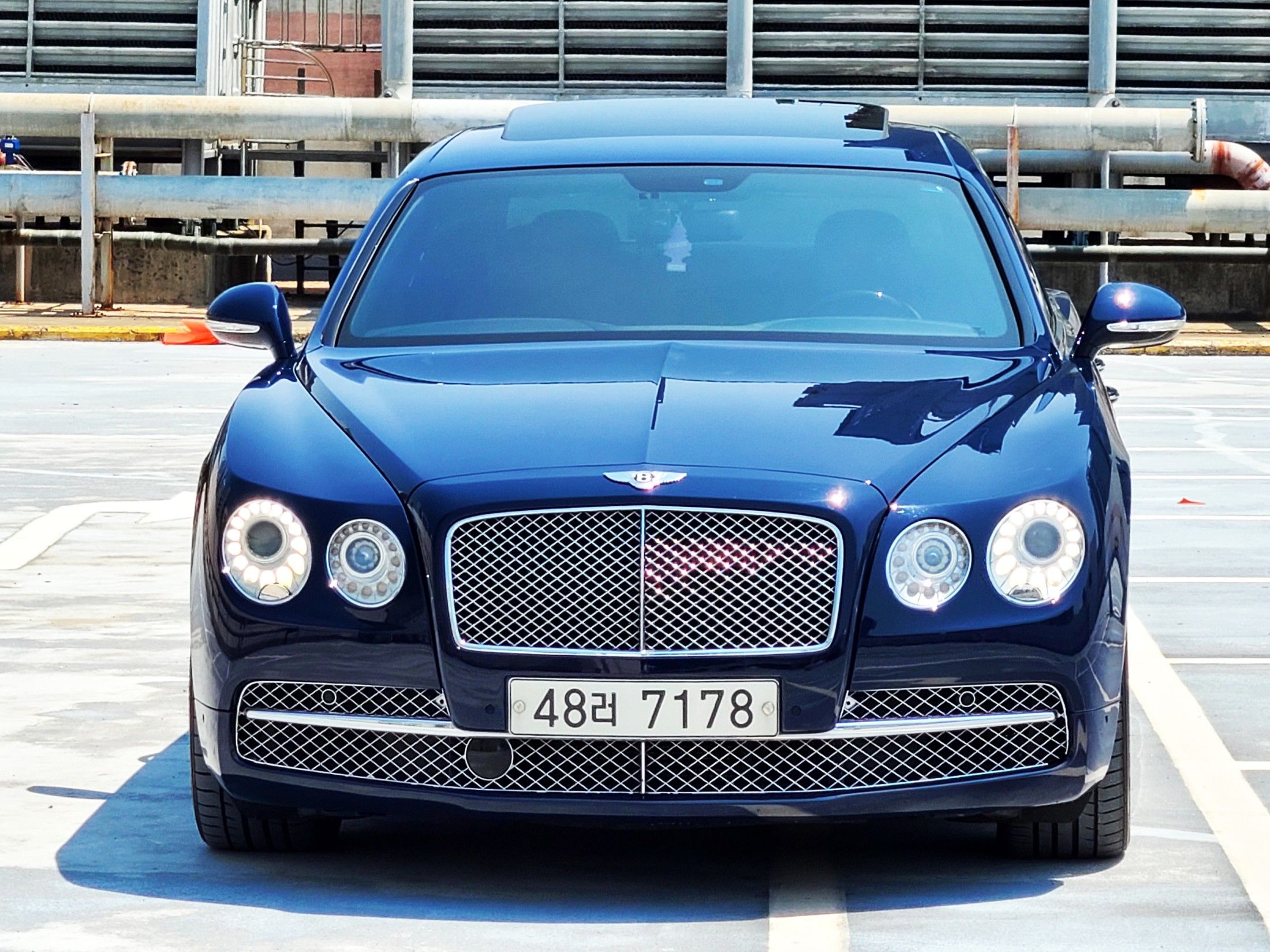 BENTLEY FLYING SPUR 2015