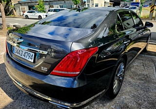 GENESIS EQ900 2017