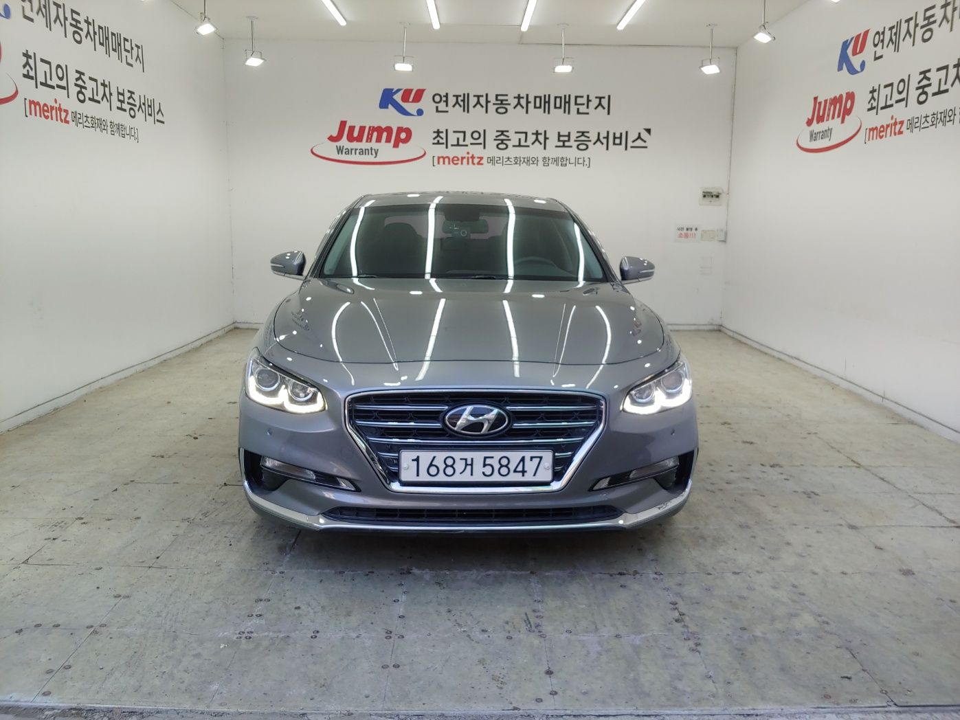HYUNDAI GRANDEUR IG 2017