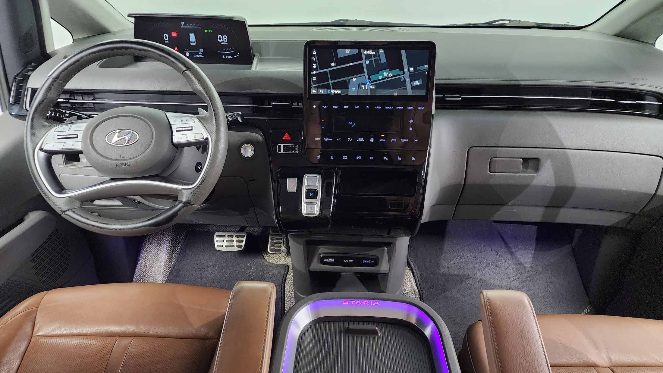 HYUNDAI STARIA 2021