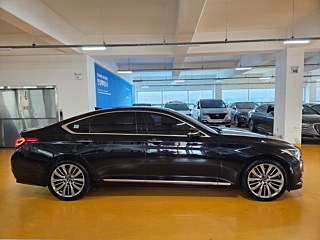 HYUNDAI GENESIS DH 2016