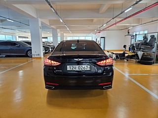 HYUNDAI GENESIS DH 2016