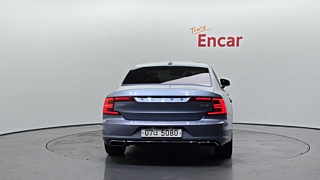 VOLVO S90 2017