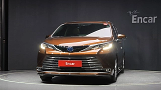 TOYOTA SIENNA 2023