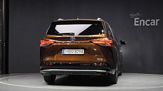 TOYOTA SIENNA 2023