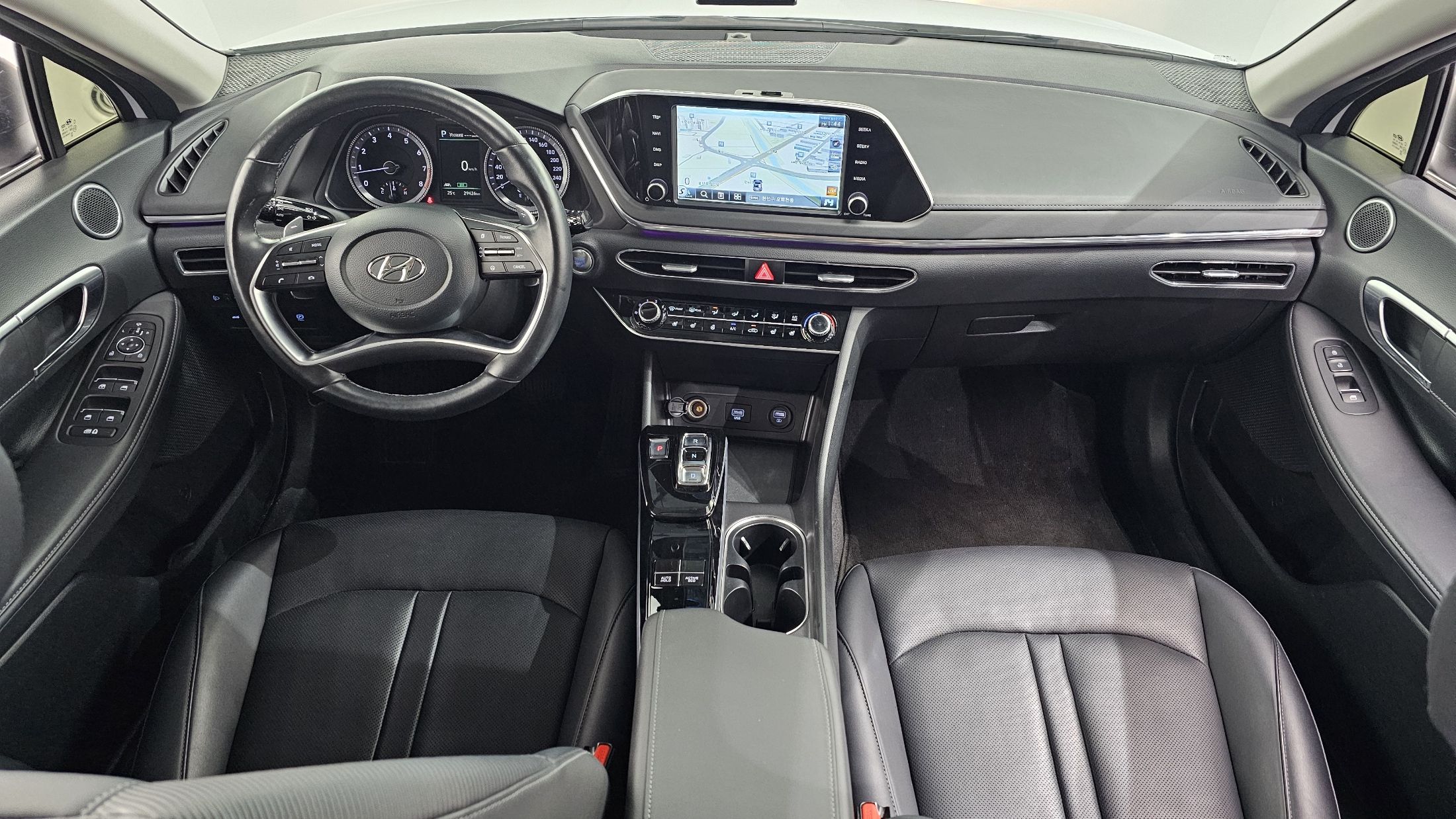 HYUNDAI SONATA DN8 2022