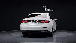 MERCEDES BENZ E-CLASS W214 2024