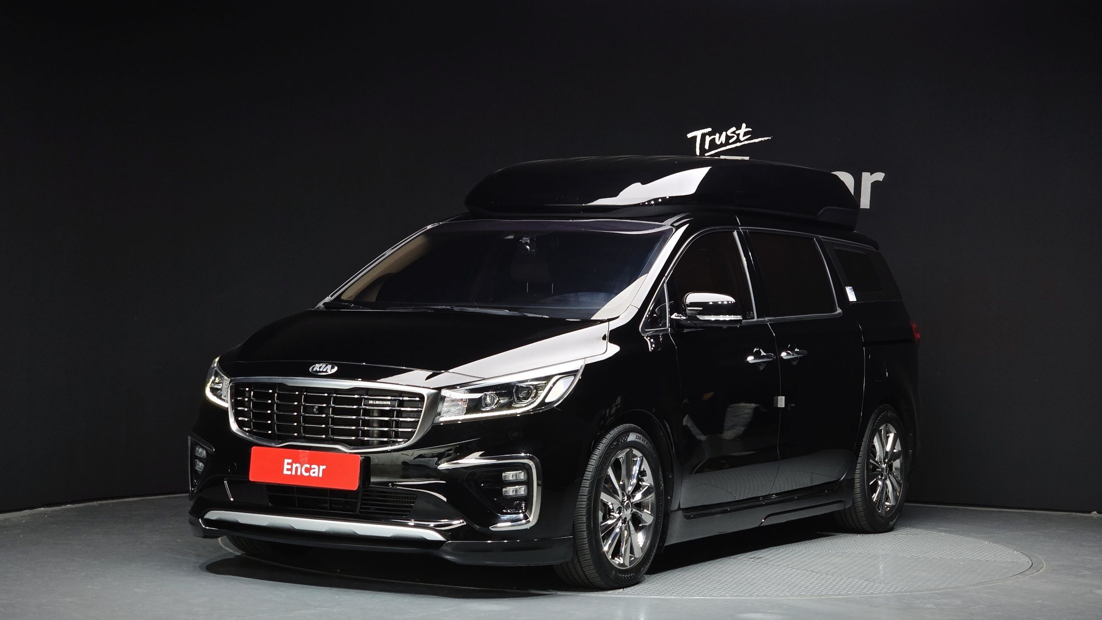 KIA CARNIVAL 2019