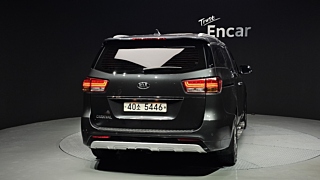 KIA CARNIVAL 2016