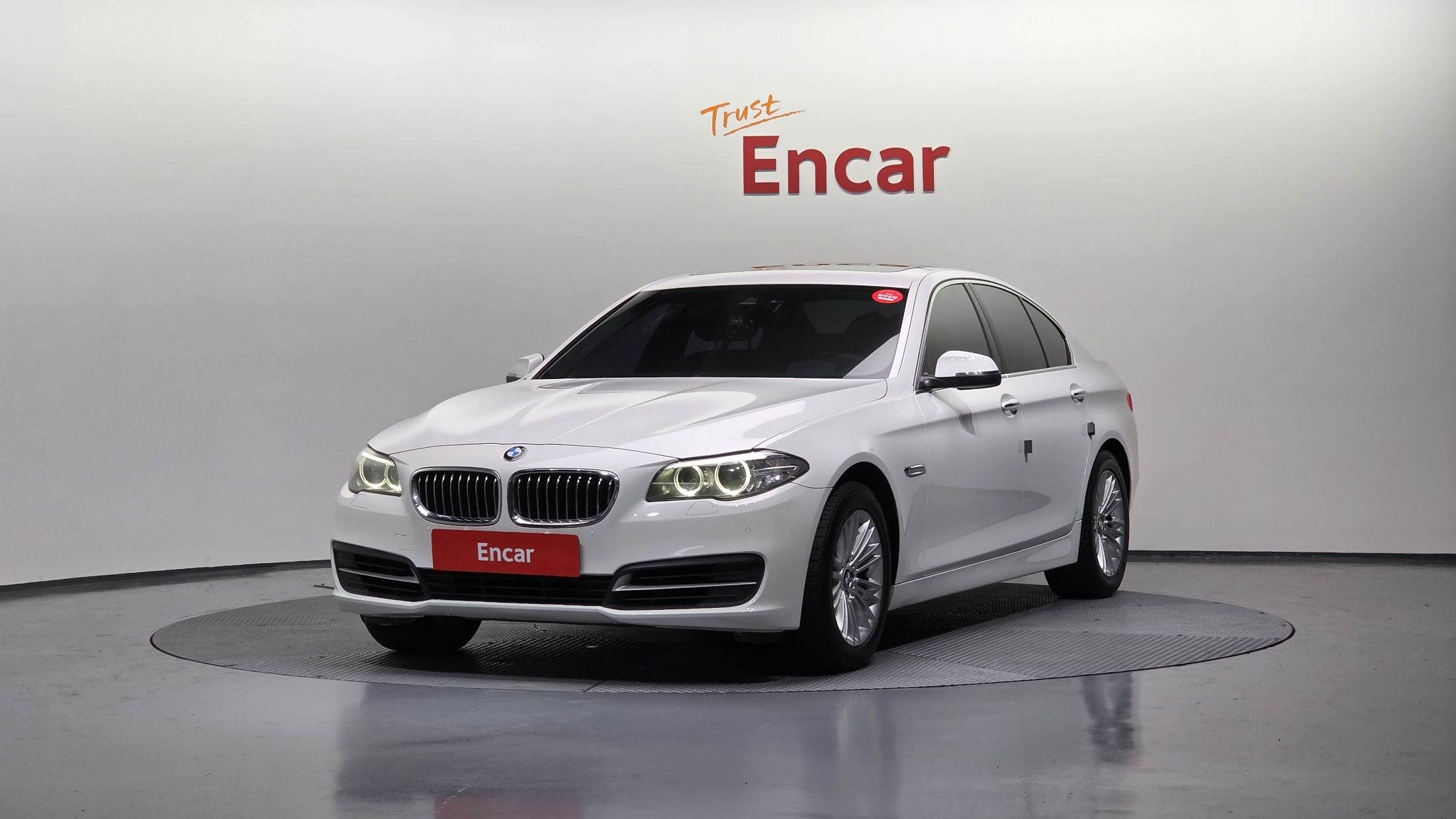 BMW 5-SERIES F10 2014