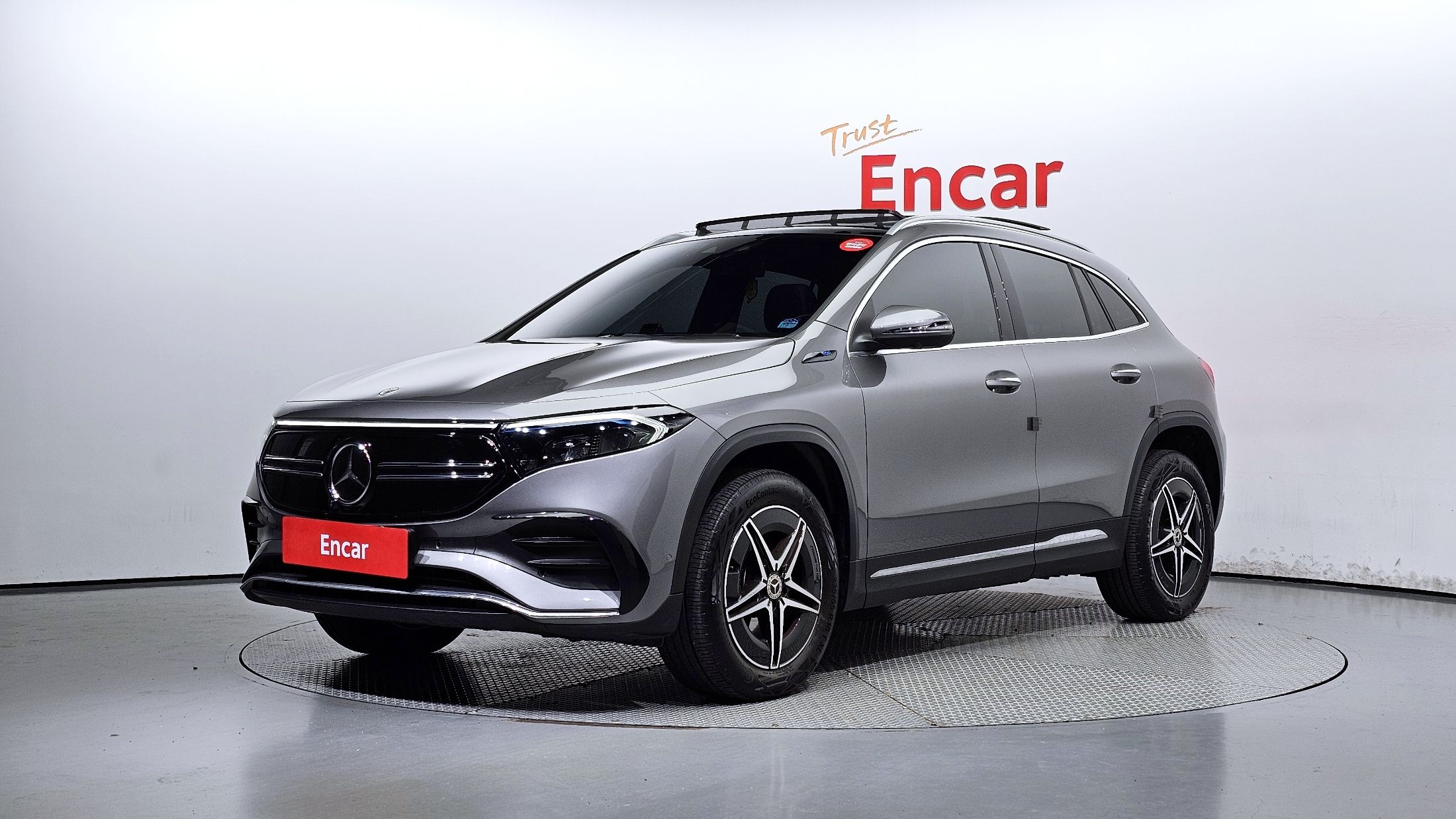 MERCEDES BENZ EQA H243