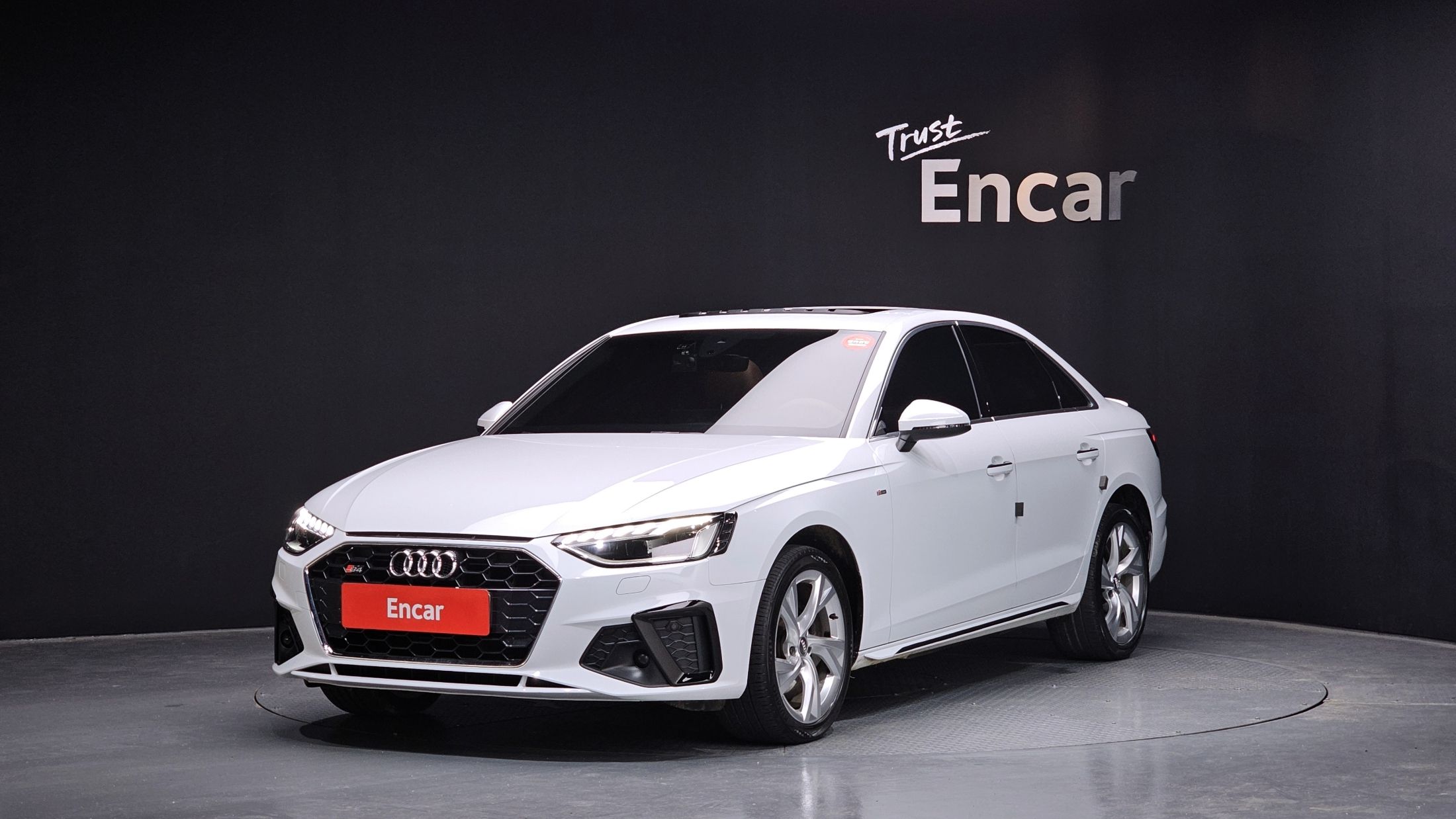 AUDI A4 B9 2020