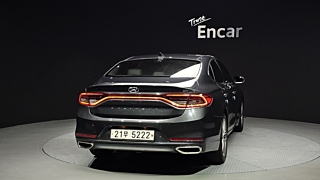 HYUNDAI GRANDEUR IG 2017