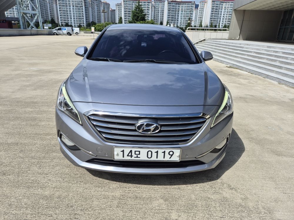 HYUNDAI SONATA LF 2016