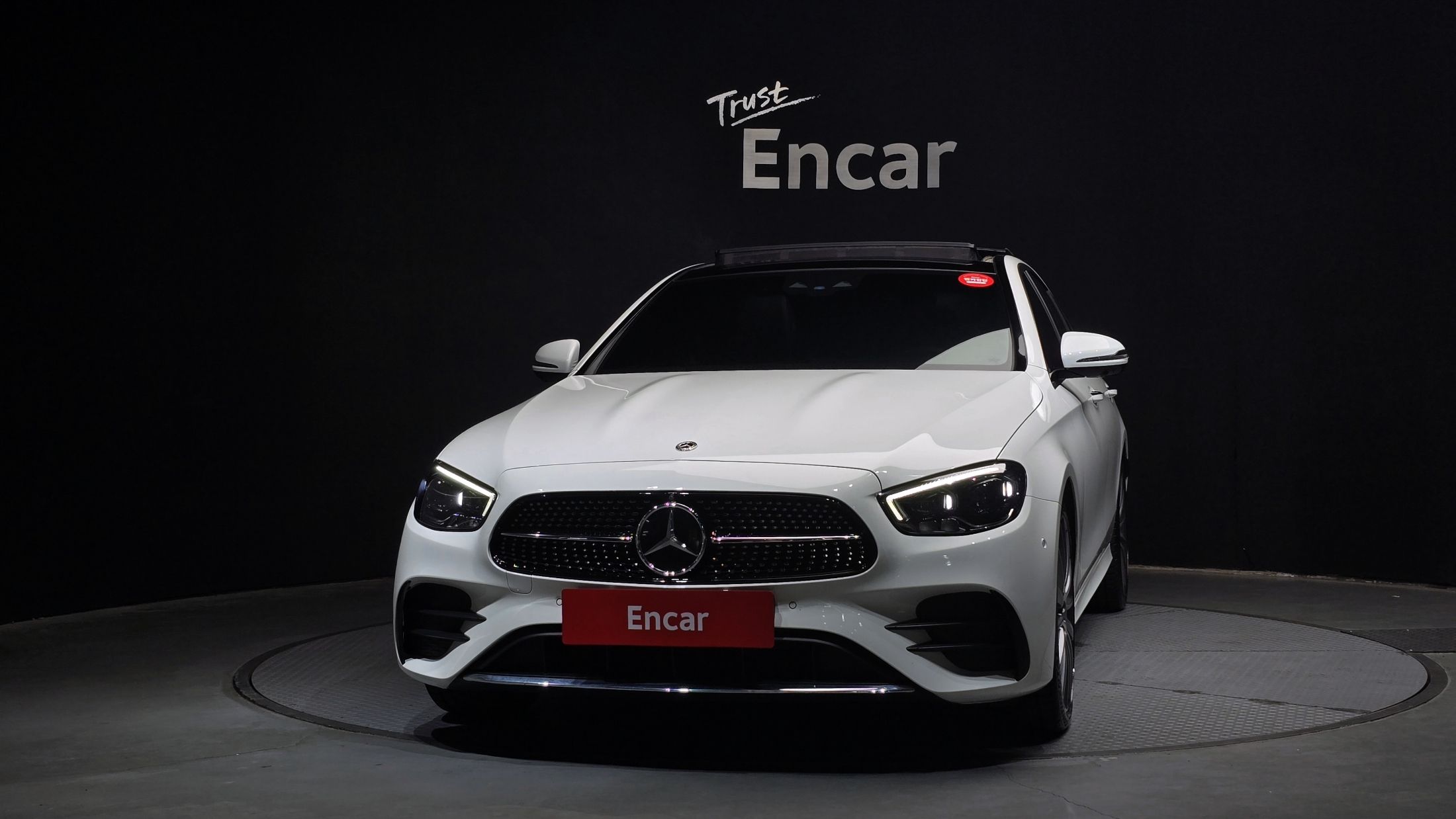 MERCEDES BENZ E-CLASS W213 2020