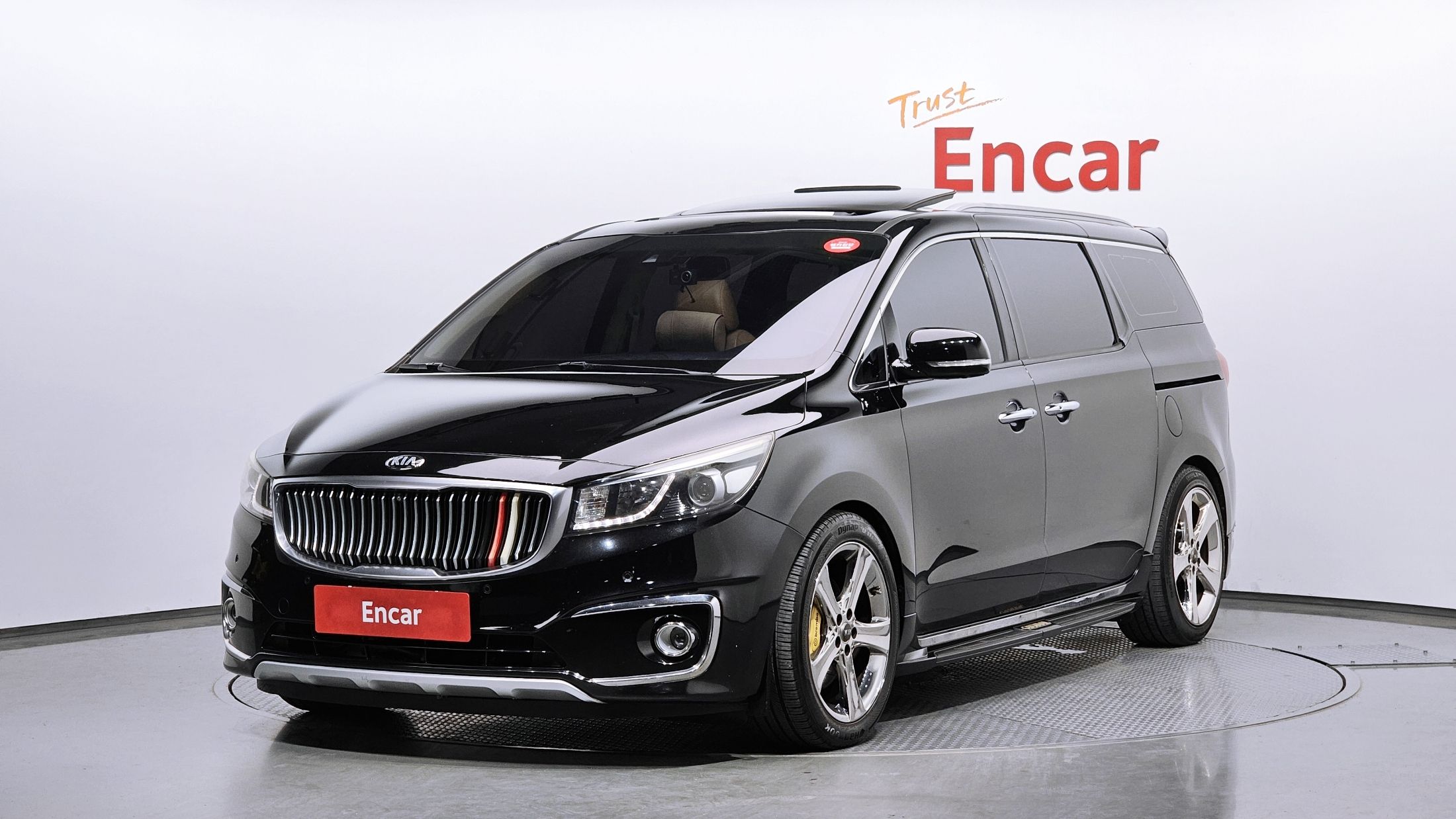 KIA CARNIVAL 2014