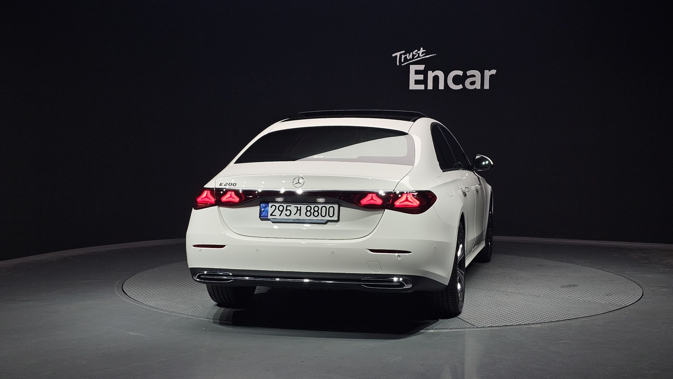 MERCEDES BENZ E-CLASS W214