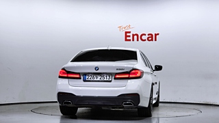 BMW 5-SERIES G30 2023