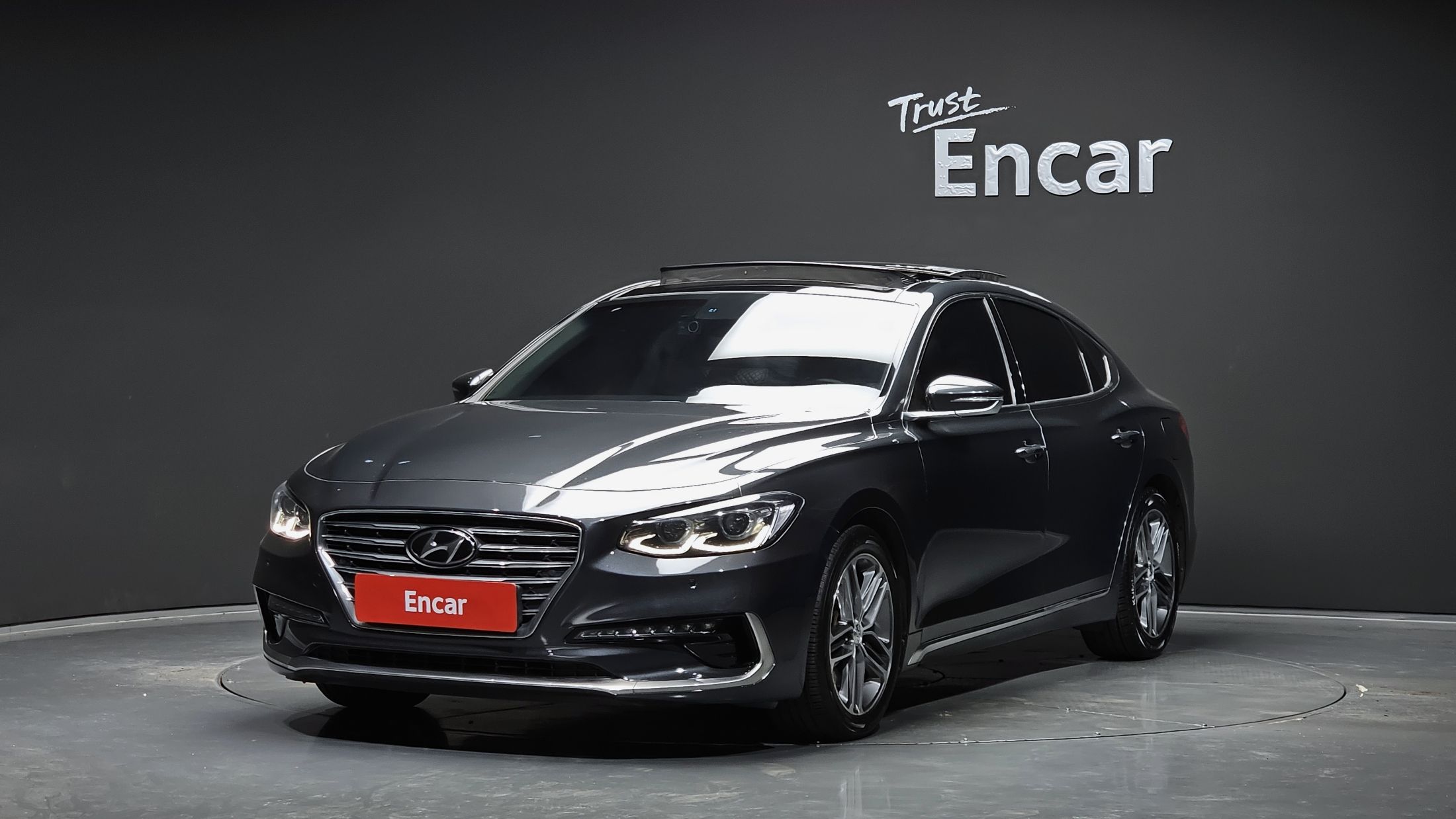 HYUNDAI GRANDEUR IG 2017