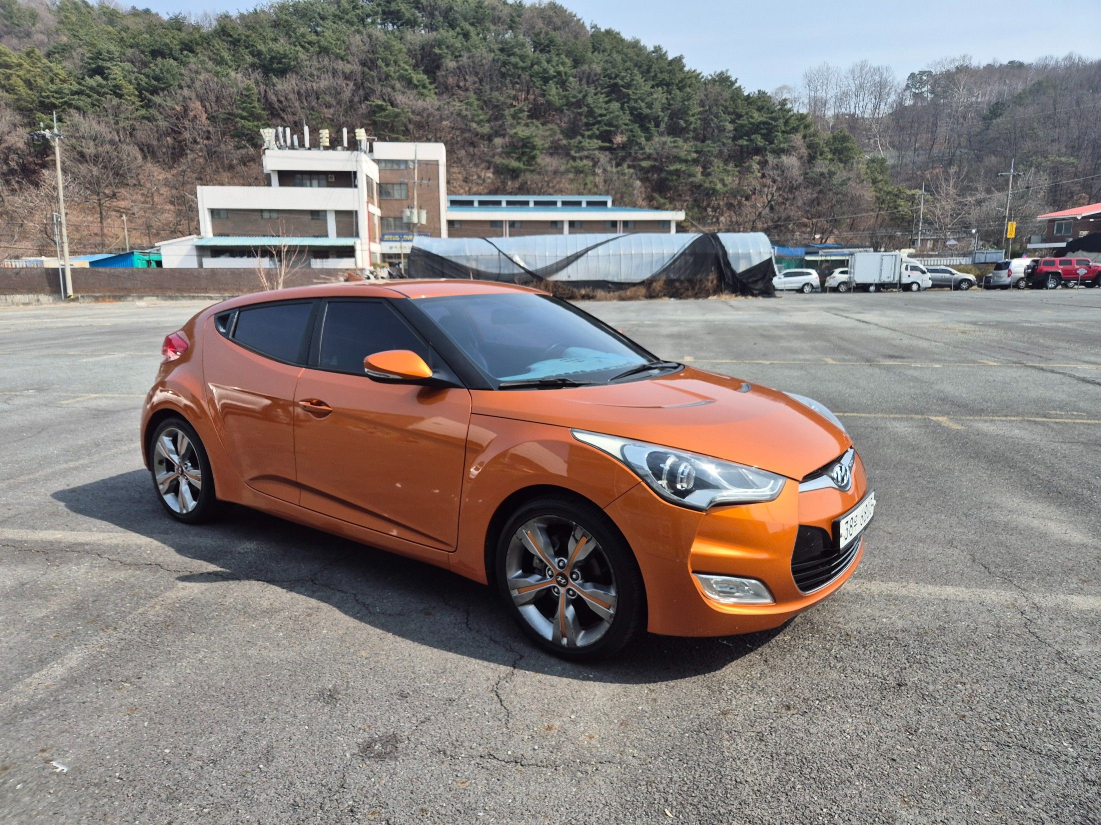 HYUNDAI VELOSTER