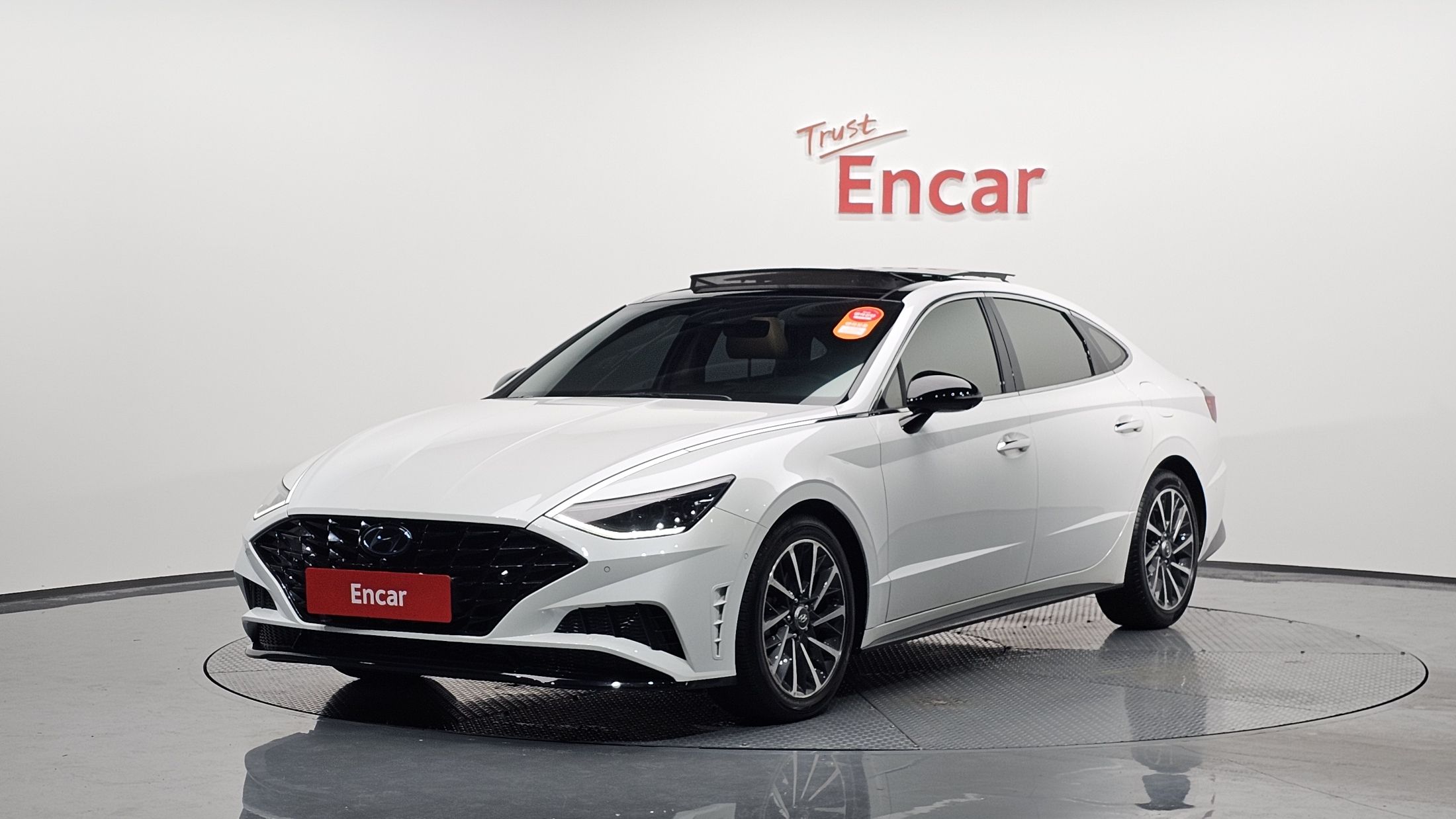 HYUNDAI SONATA DN8