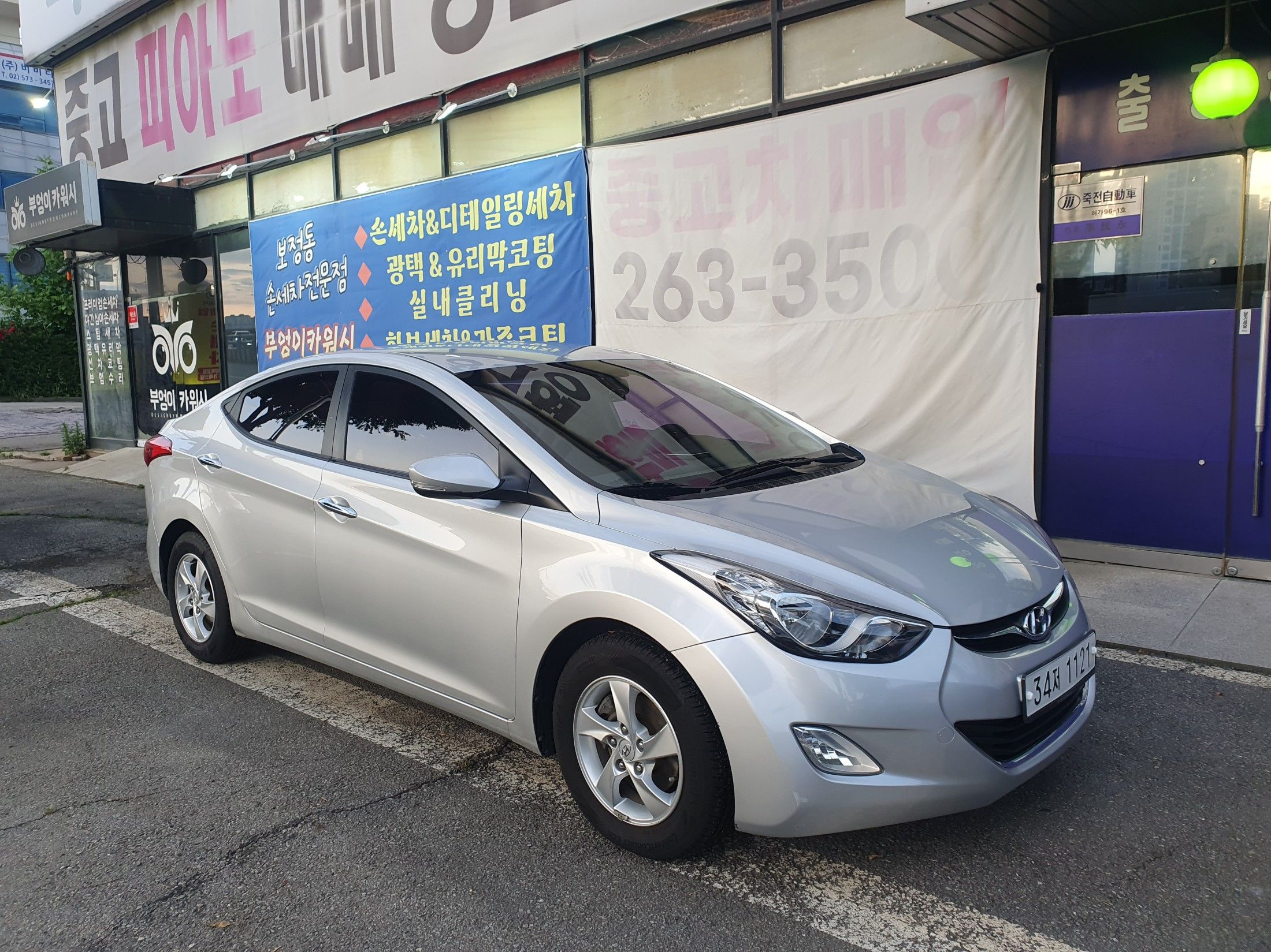 HYUNDAI AVANTE MD 2011