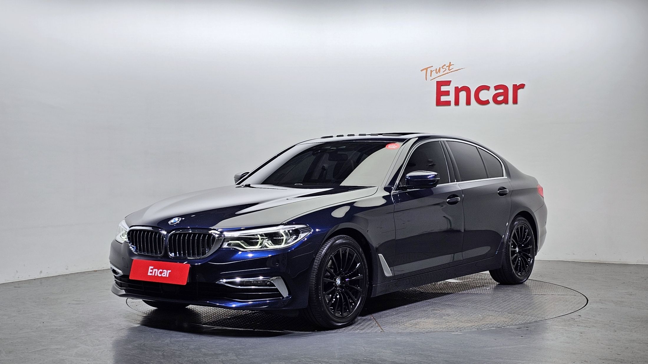BMW 5-SERIES G30 2020