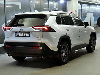 TOYOTA RAV4 2023