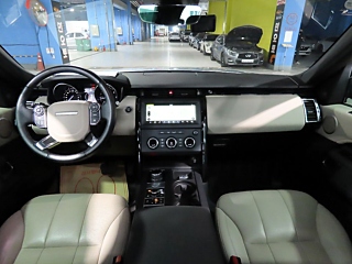 LAND ROVER DISCOVERY 5 2018