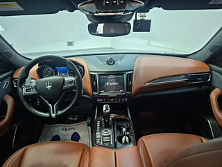 MASERATI LEVANTE 2018