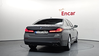 BMW 5-SERIES G30 2021