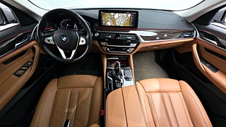 BMW 5-SERIES G30 2021