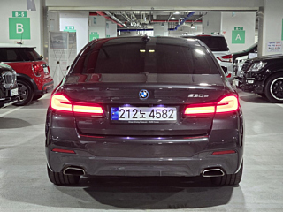 BMW 5-SERIES G30 2023