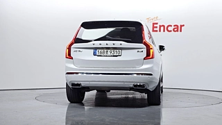 VOLVO XC90 2021