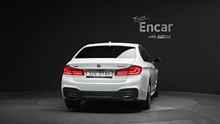 BMW 5-SERIES G30 2018