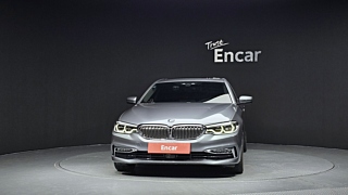 BMW 5-SERIES G30 2018