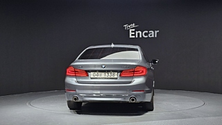 BMW 5-SERIES G30 2018