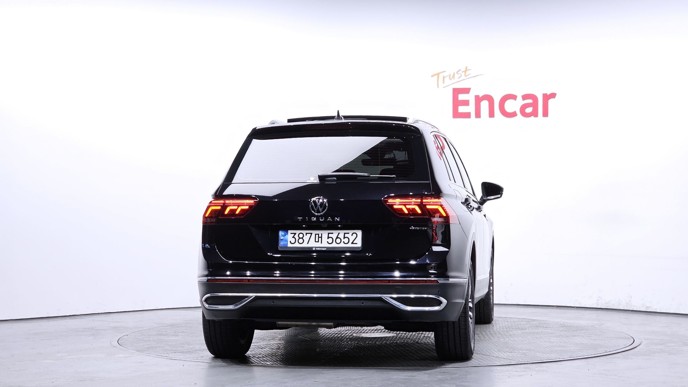 VOLKSWAGEN TIGUAN 2021