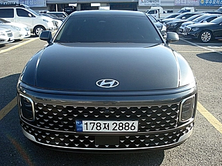 HYUNDAI GRANDEUR HYBRID GN7 2023