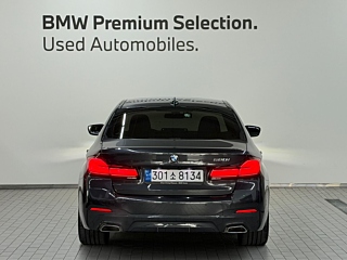 BMW 5-SERIES G30 2022