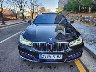 BMW 7-SERIES G11 2016
