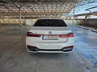 BMW 7-SERIES G11 2021